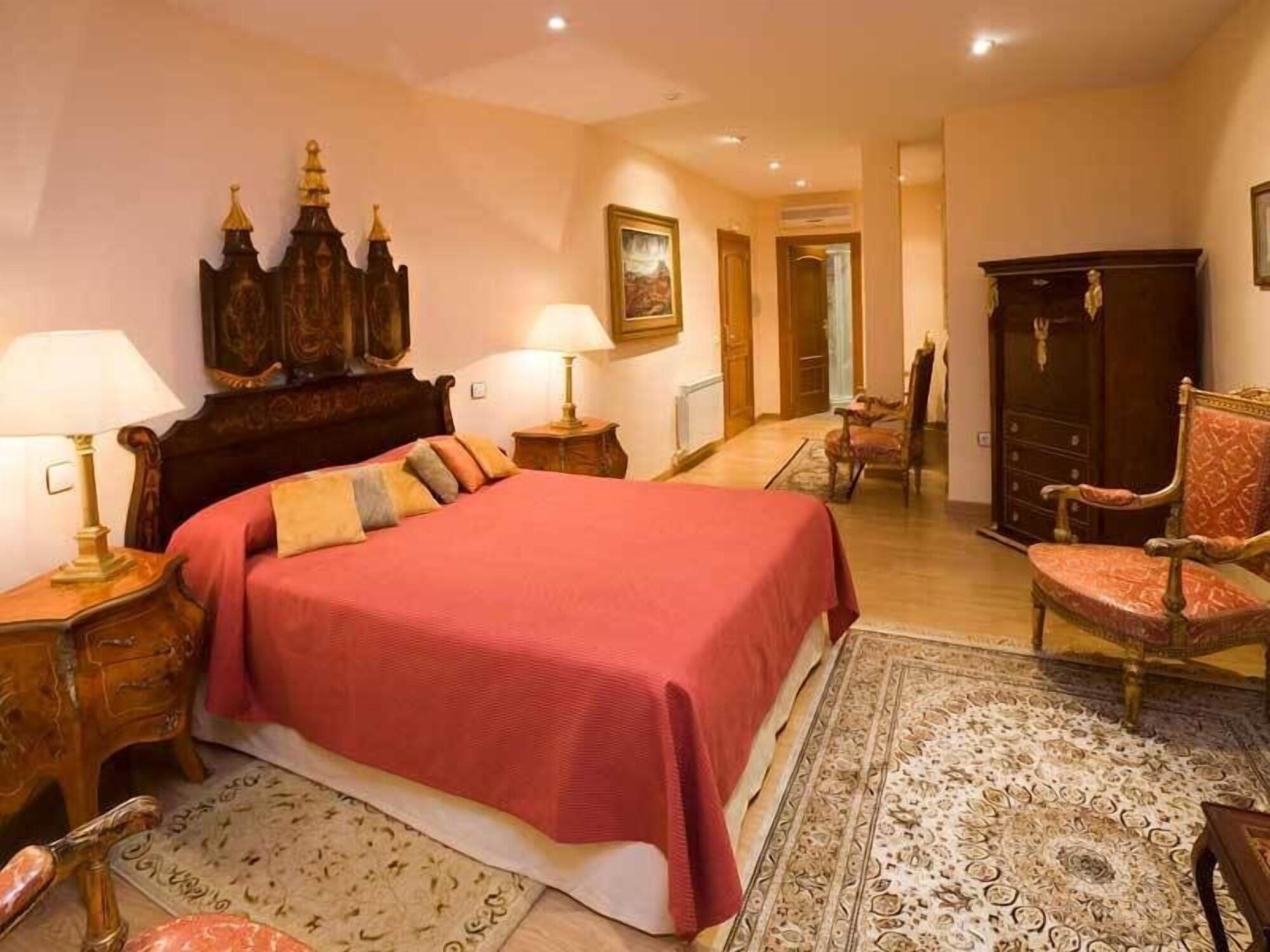 Residencia Real Del Castillo De Curiel Curiel de Duero ภายนอก รูปภาพ