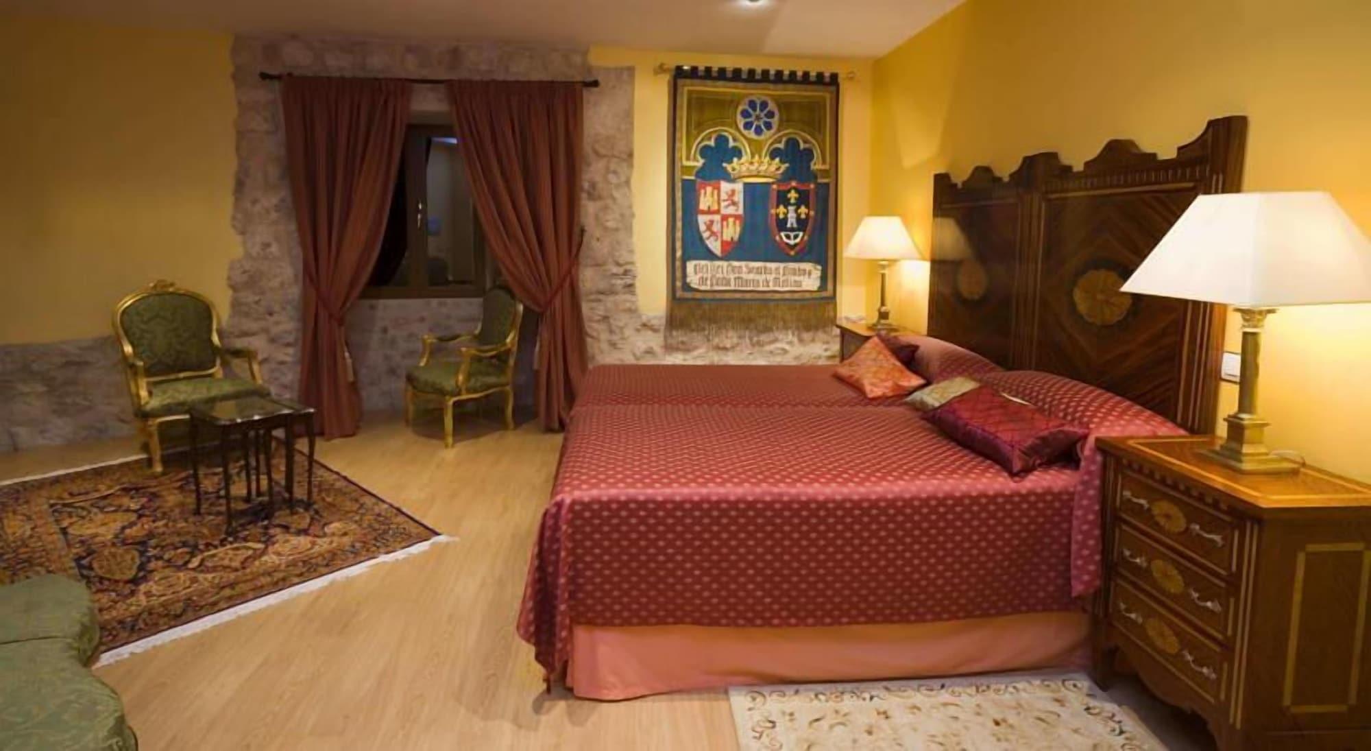 Residencia Real Del Castillo De Curiel Curiel de Duero ภายนอก รูปภาพ