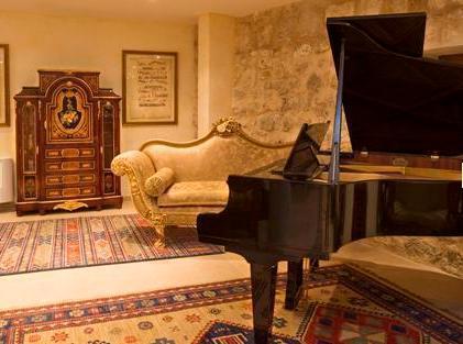 Residencia Real Del Castillo De Curiel Curiel de Duero ภายนอก รูปภาพ